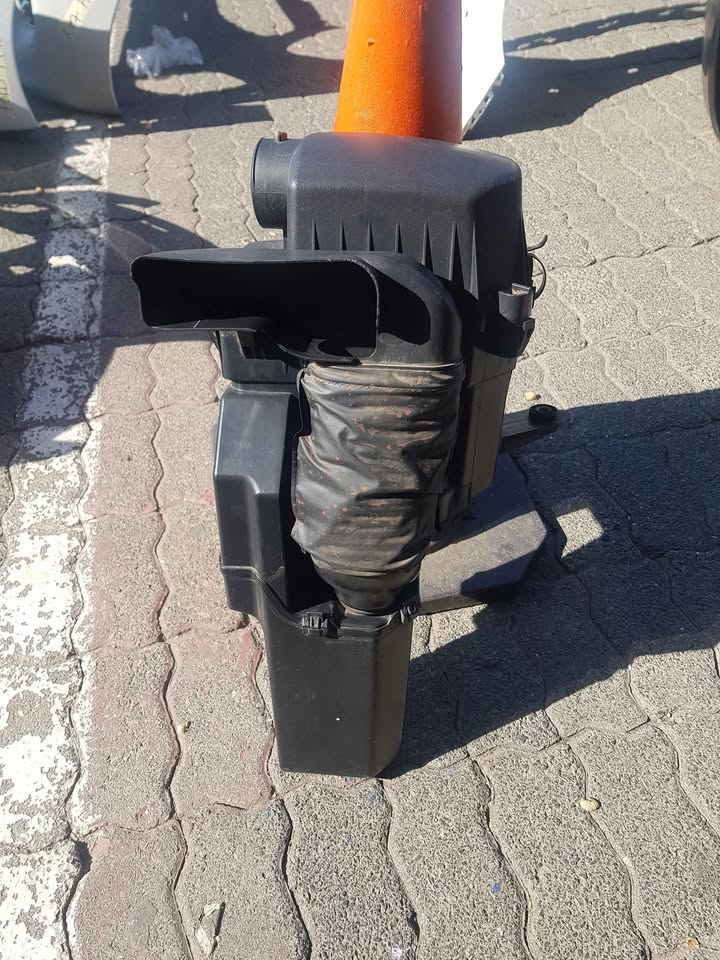 HYUNDAI I20  PETROL AIR BOX - Private Seller HYUNDAI I20  PETROL AIR BOX - Private Seller