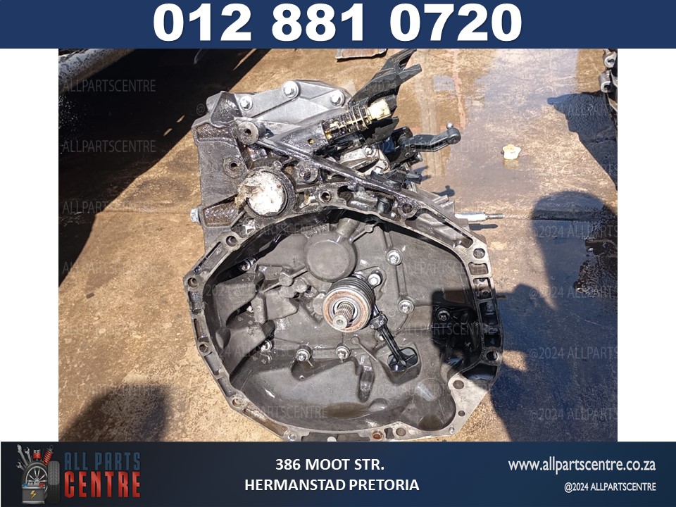 Nissan Np200 1.5 dci diesel manual gearbox used for sale
