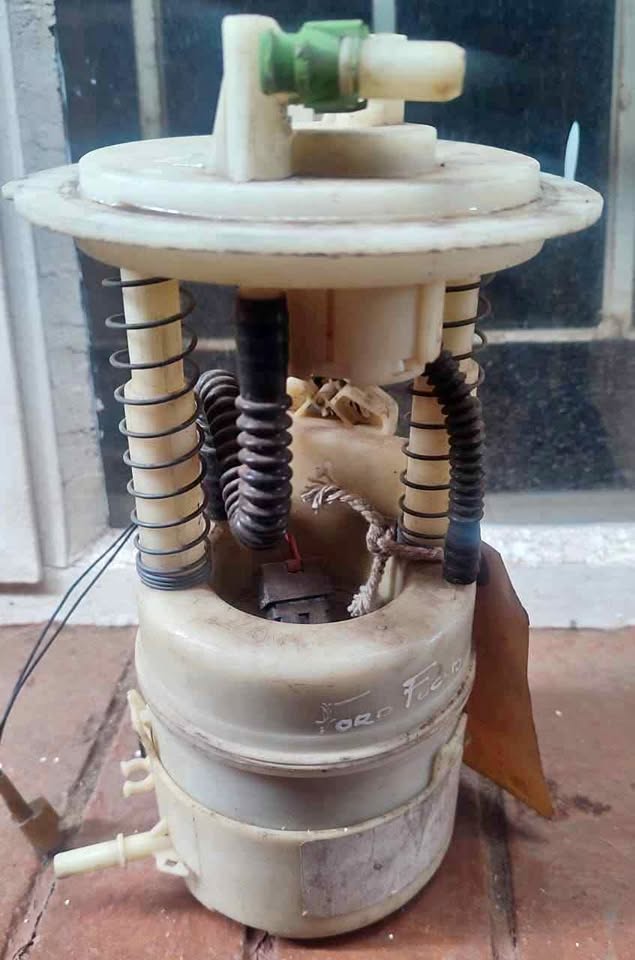 Ford Focus Fuel Pump - Private Seller Ford Focus Fuel Pump - Private Seller