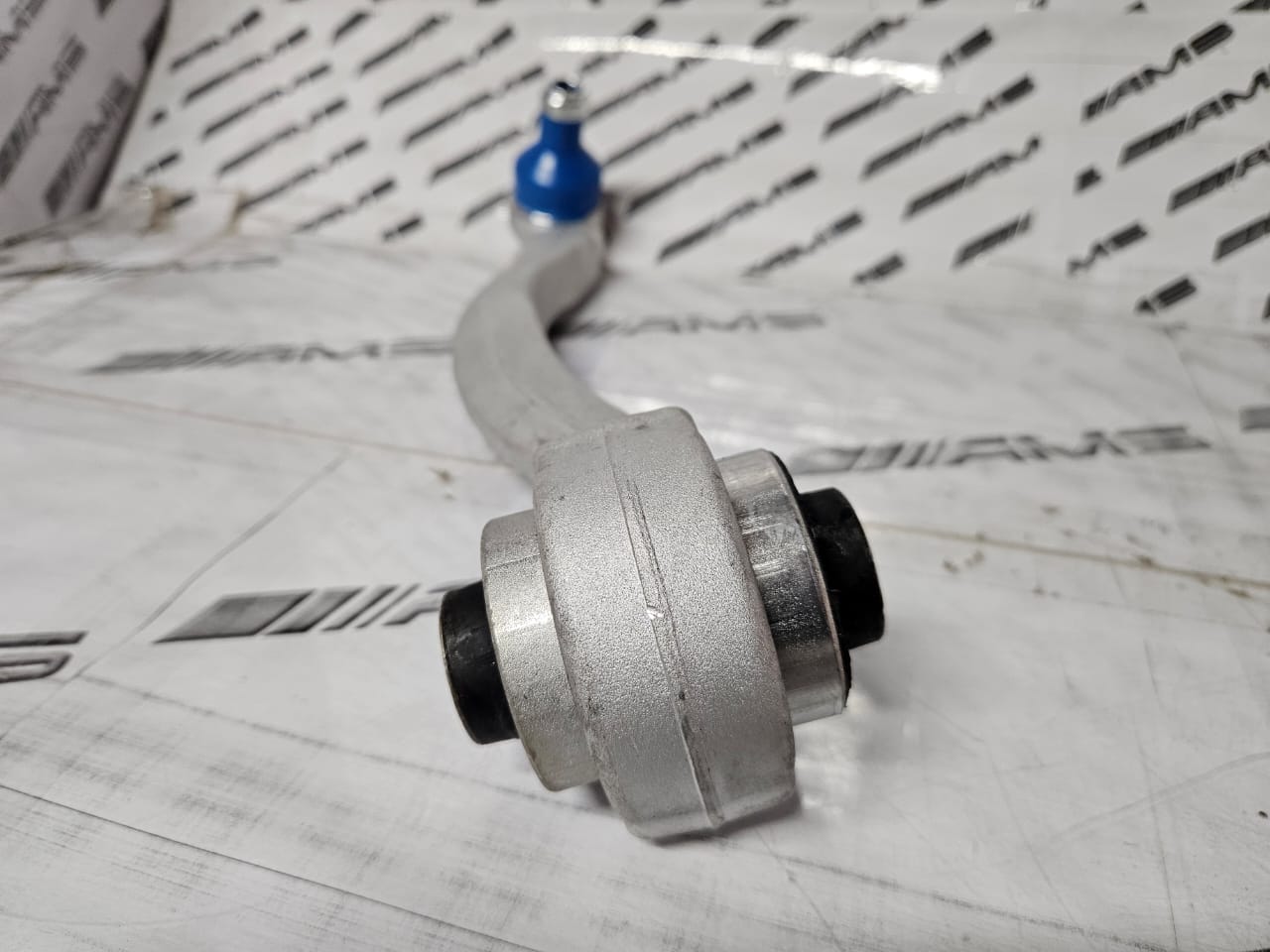 New W204 Lower Control Arm – For Sale