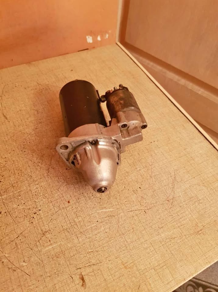 ORIGINAL BOSCH BMW N40.N42 OR N46 STARTER MOTOR FORSALE - Private Seller