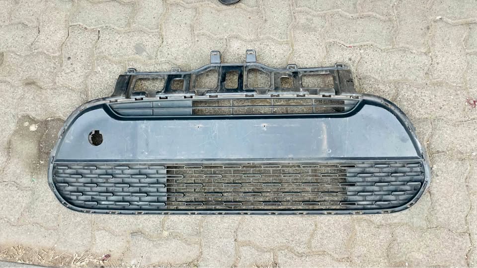 Kia Picanto grill - Private Seller Kia Picanto grill - Private Seller