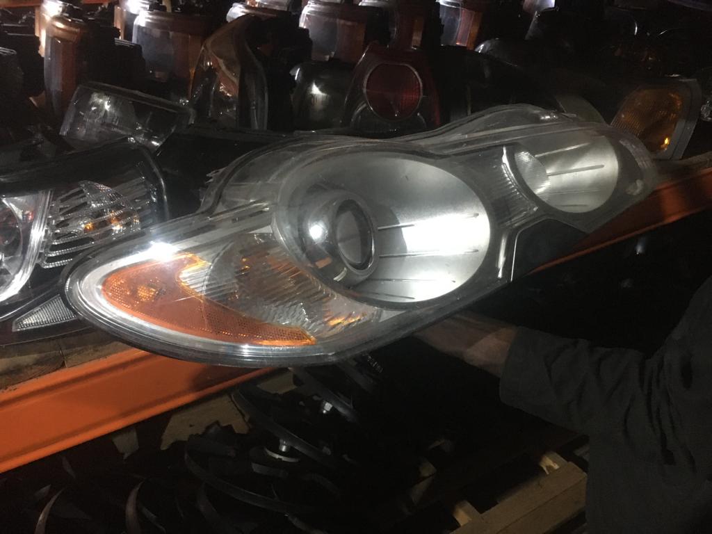 2008 JAQUAR X TYPE 3.0 RHS HEADLIGHT FOR SALE 2008 JAQUAR X TYPE 3.0 RHS HEADLIGHT FOR SALE