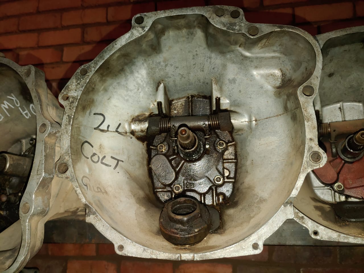 COLT GALANT 5 SPEED GEARBOX FOR SALE - Private Seller COLT GALANT 5 SPEED GEARBOX FOR SALE - Private Seller
