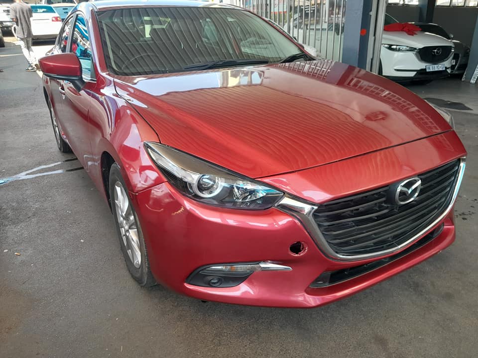 2017 MADZA 3 1.6 DYNAMIC MANUAL