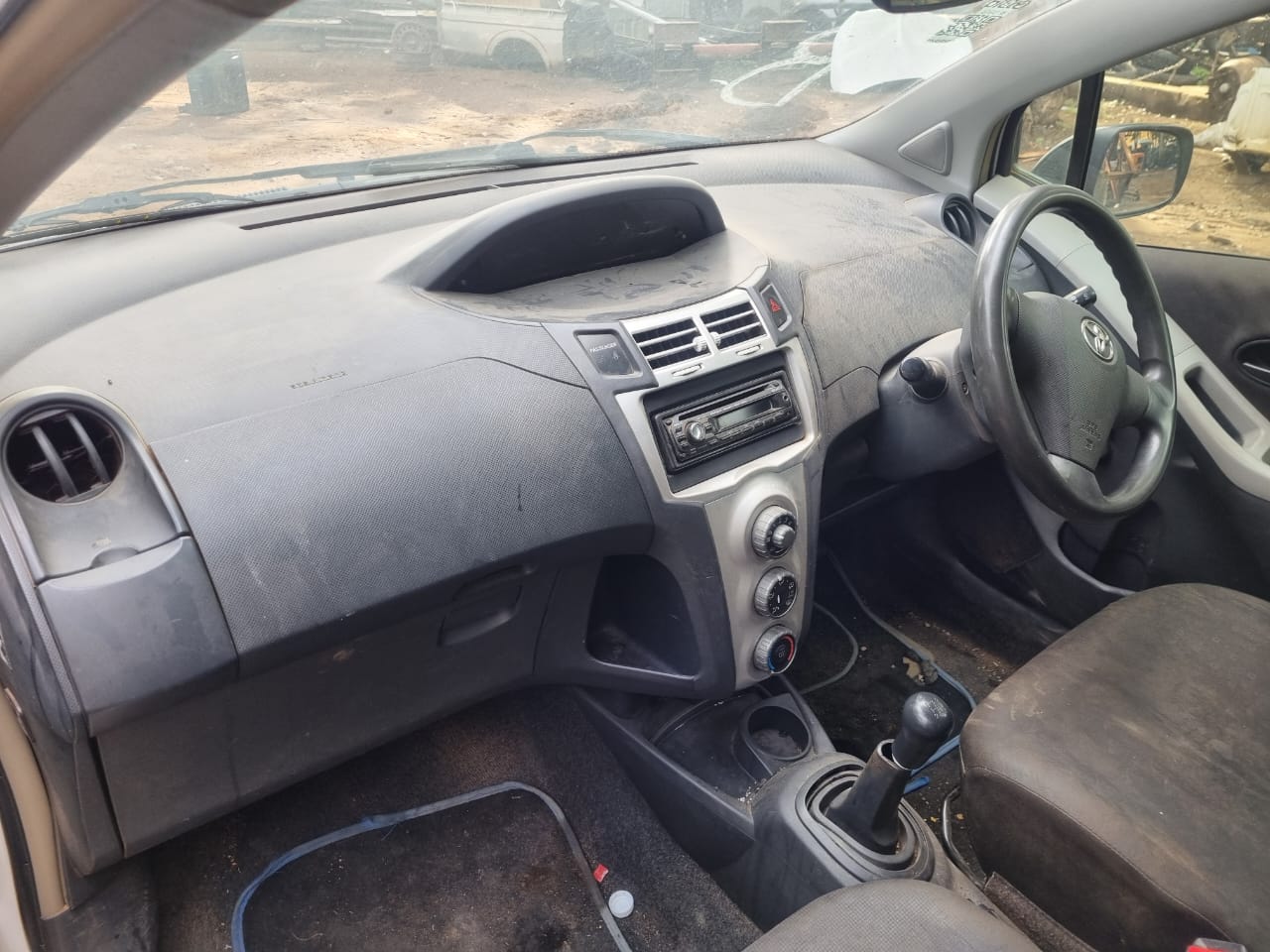 USED TOYOTA YARIS DASHBOARD FOR SALE - Private Seller USED TOYOTA YARIS DASHBOARD FOR SALE - Private Seller