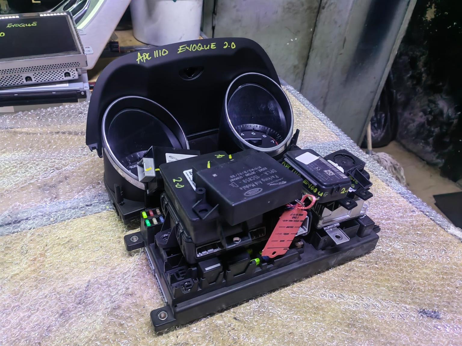 Land Rover Evoque 2.0 Lockset for sale – Complete - Private Seller