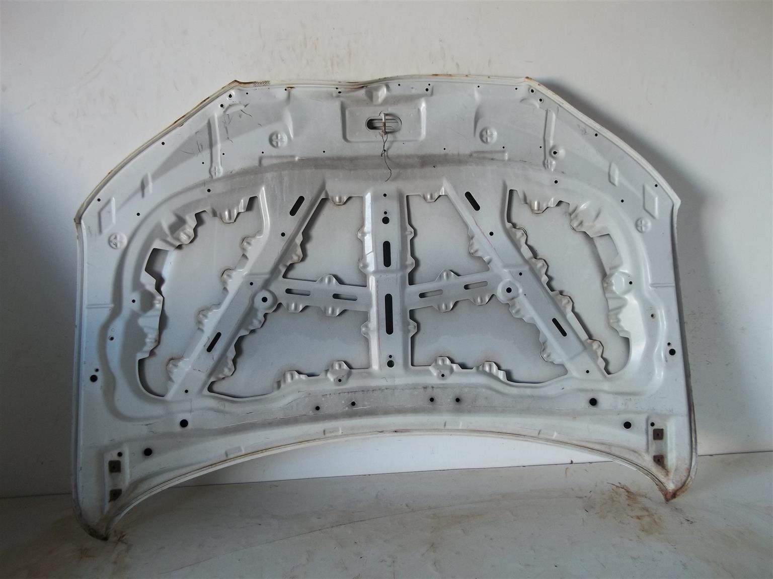 Hyundai Santa Fe Mk2 '07-'12 bonnet - Private Seller Hyundai Santa Fe Mk2 '07-'12 bonnet - Private Seller