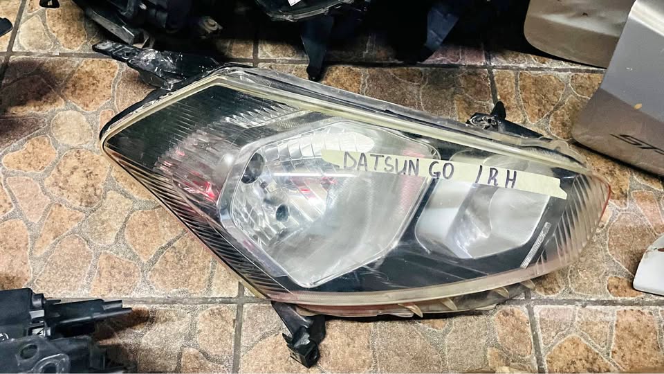 Datsun Go headlight - Private Seller Datsun Go headlight - Private Seller