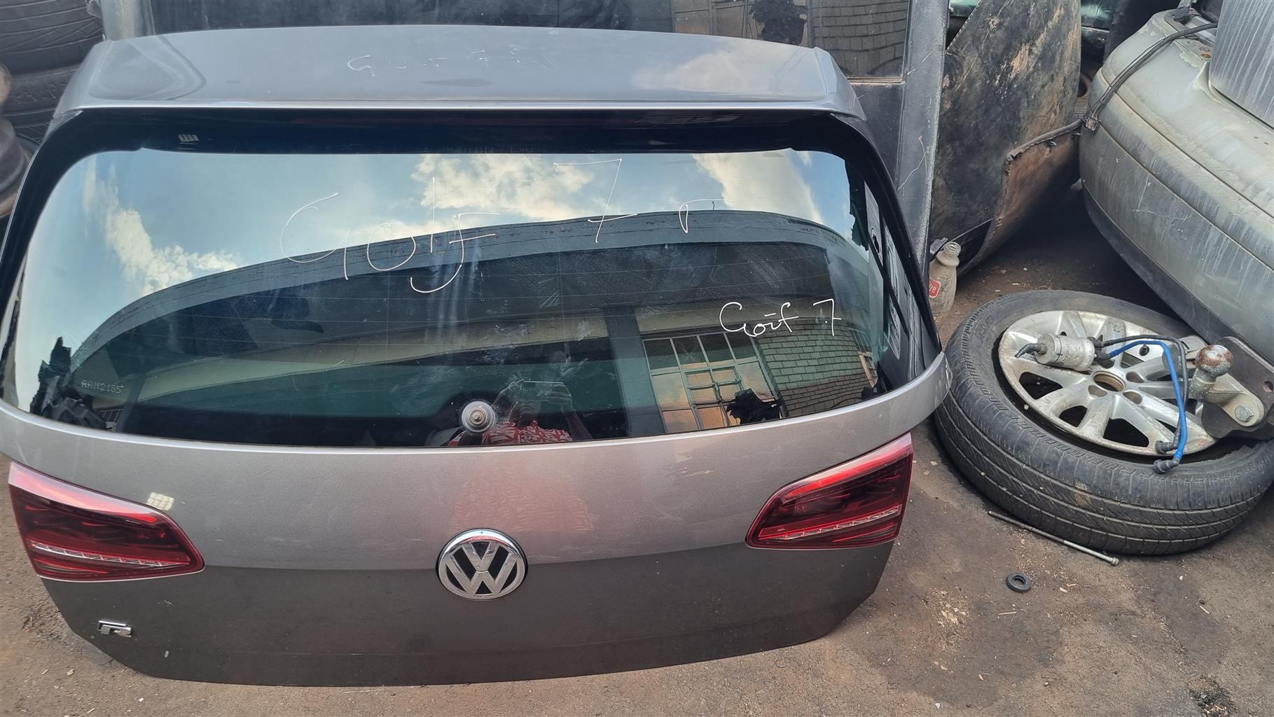 GOLF 7 R TAILGATE - Private Seller GOLF 7 R TAILGATE - Private Seller