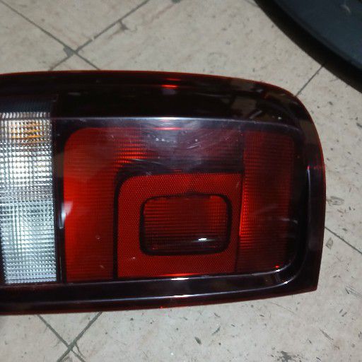 vw Amarok taillight - Private Seller vw Amarok taillight - Private Seller