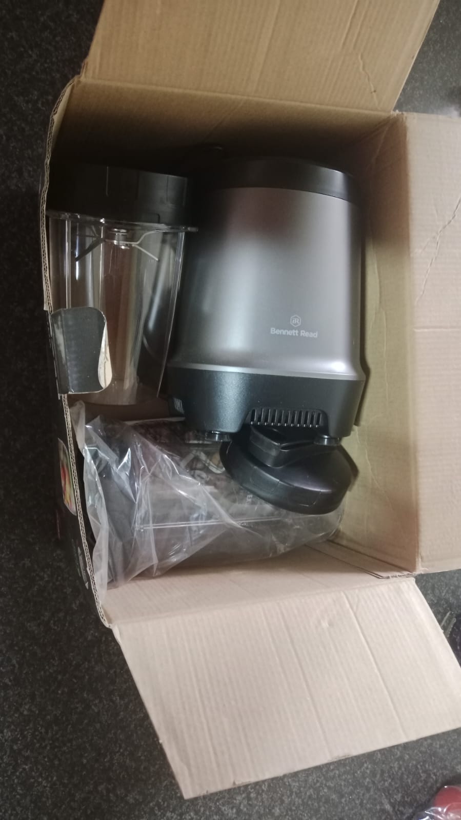 Digital air fryer 7.6 defy + blender Digital air fryer 7.6 defy + blender