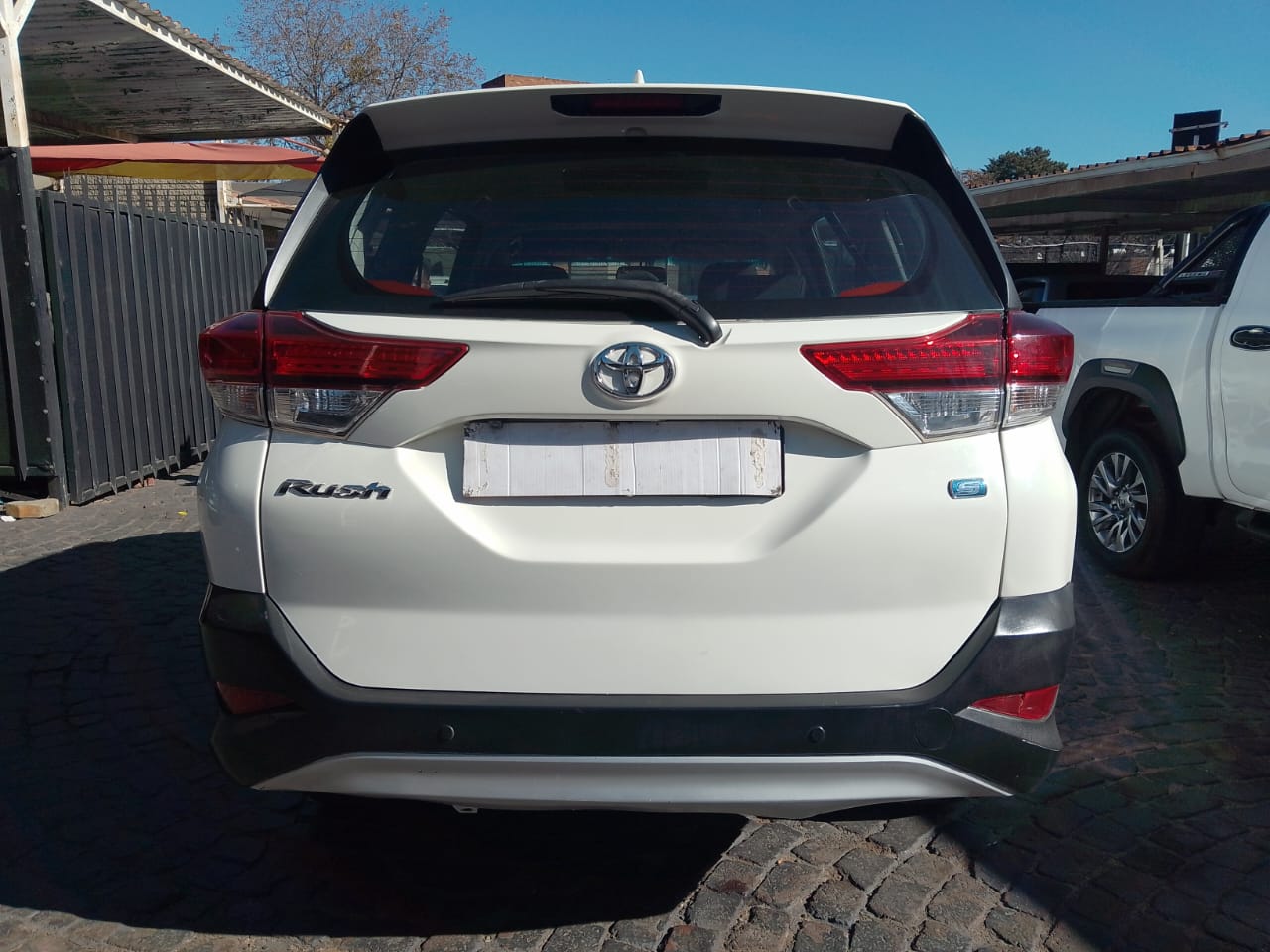 2019 Toyota Rush Auto 1.5 5Seater MINI MPV BUS Automtic 94,000km Cloth Seats, Go