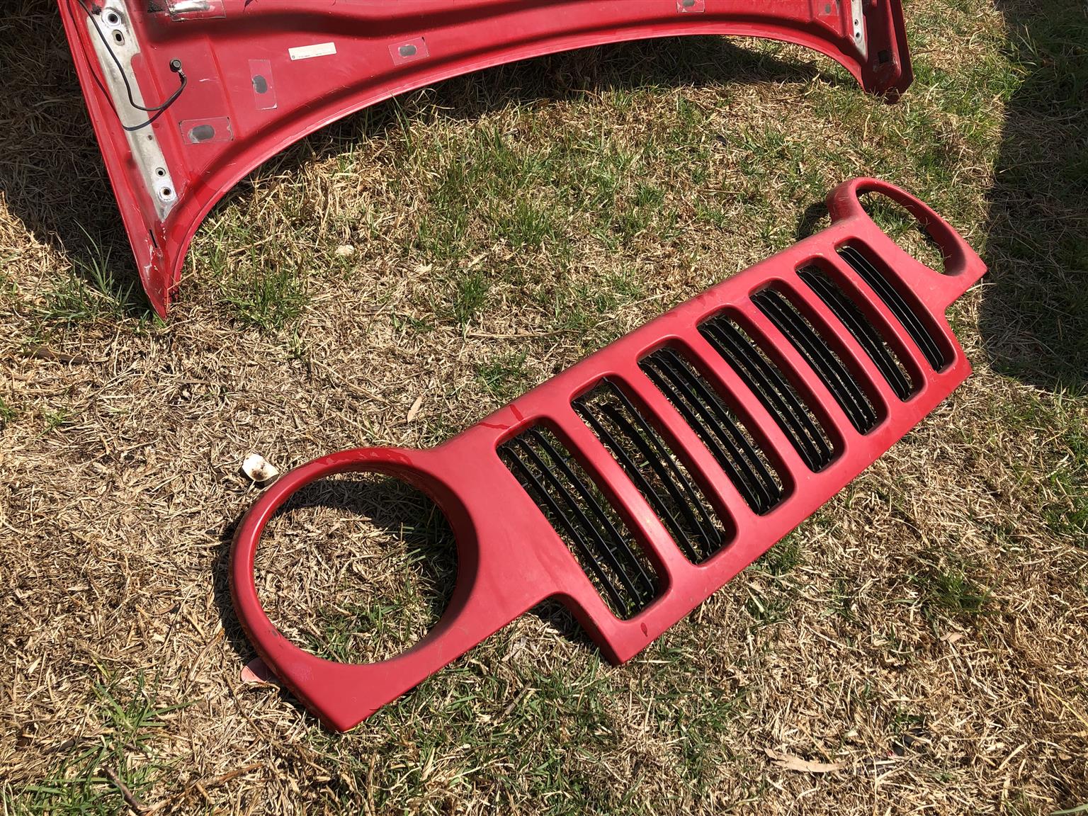 Jeep Cherokee Front Bumper Grille - Private Seller