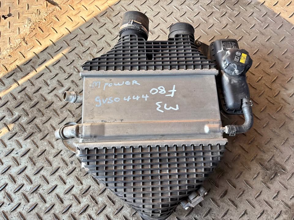 BMW M3 M4 intercooler - Private Seller BMW M3 M4 intercooler - Private Seller