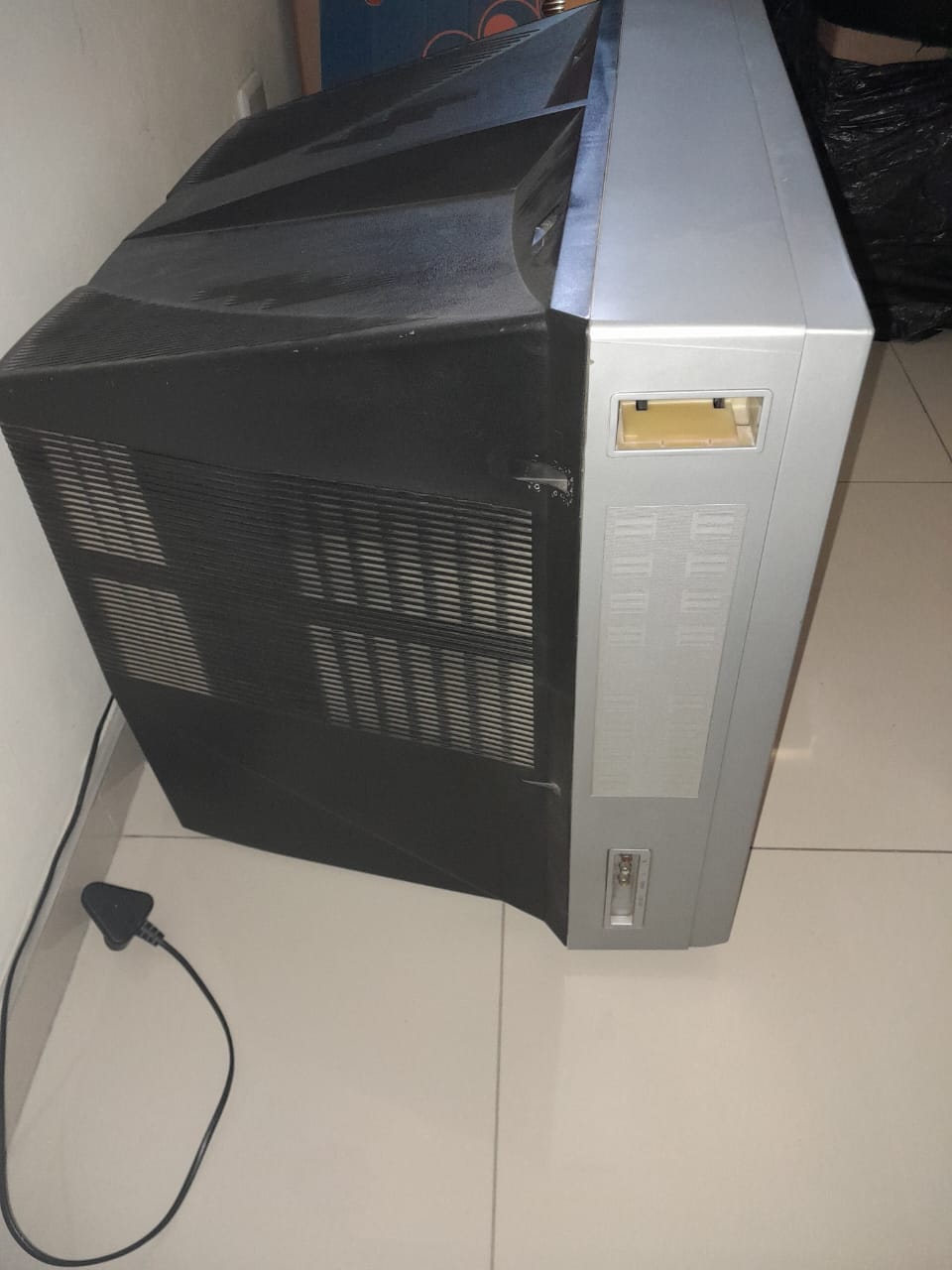 74cm Logic colour TV set