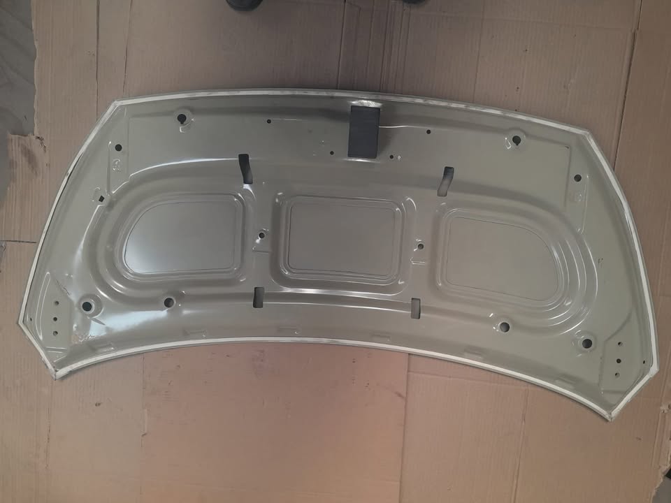 KIA PICANTO BONNET FROM 2010 AND UPWARDS FOR SALE - Private Seller KIA PICANTO BONNET FROM 2010 AND UPWARDS FOR SALE - Private Seller