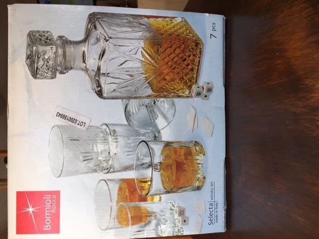 Whiskey decanter set Whiskey decanter set