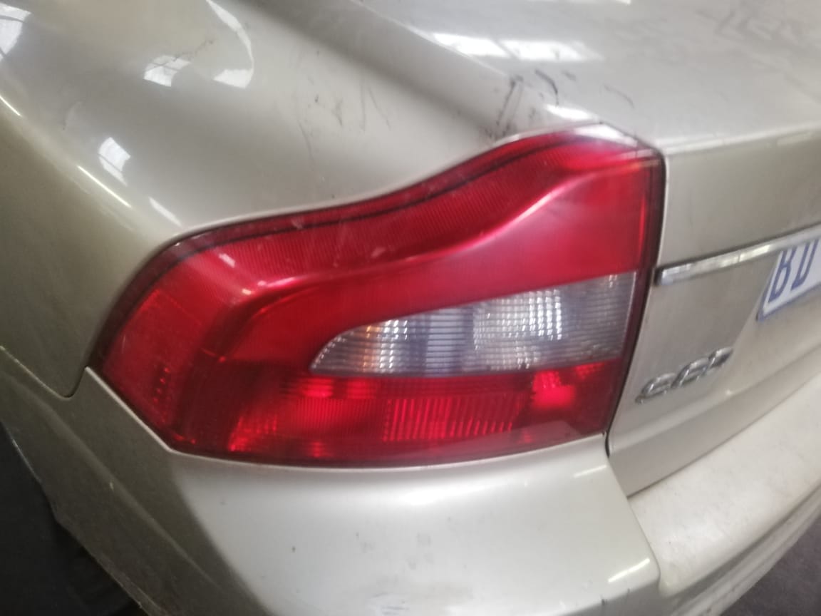 VOLVO S80 2010 LEFT TAIL LIGHT FOR SALE (DELIVERY AVAILABLE COUNTRY WIDE) - Private Seller VOLVO S80 2010 LEFT TAIL LIGHT FOR SALE (DELIVERY AVAILABLE COUNTRY WIDE) - Private Seller