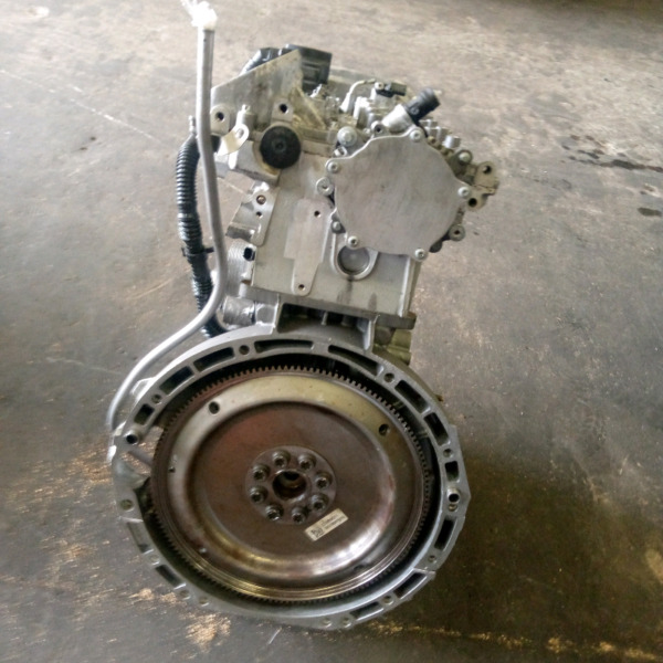 Mercedes Benz W205 274920 Engine Head  and Sump  for Sale - Private Seller