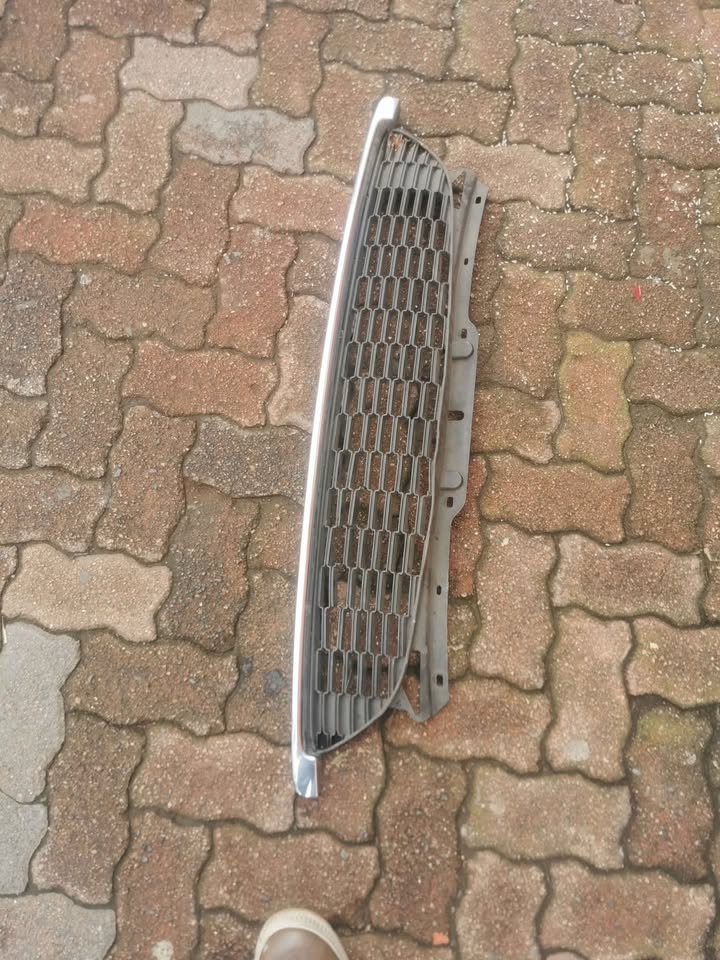 Mini Cooper S 2010 to 2013 grill - Private Seller Mini Cooper S 2010 to 2013 grill - Private Seller