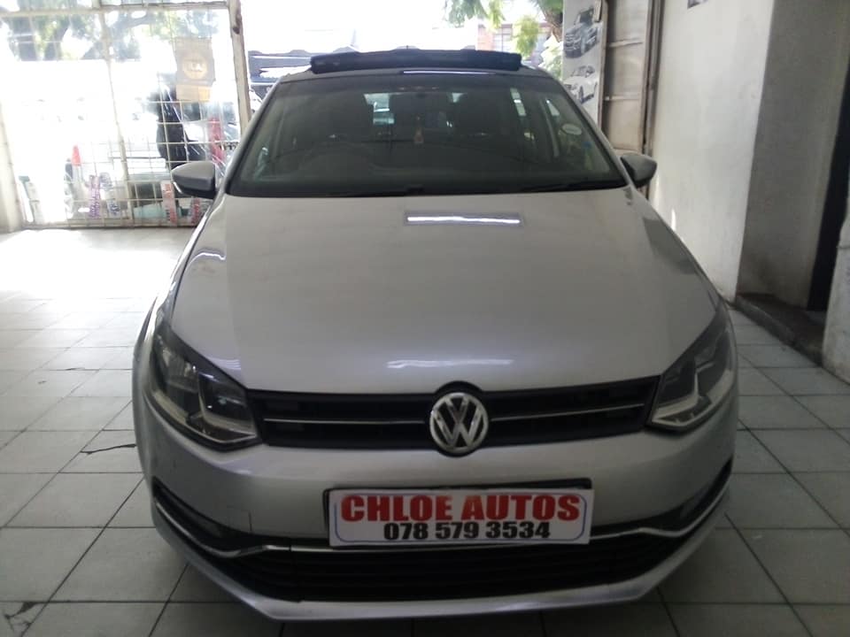 2016 VW POLO 6 1.4 Trendline ( Diesel ) 72 000km Silver Manual Sunroof | Spare keys