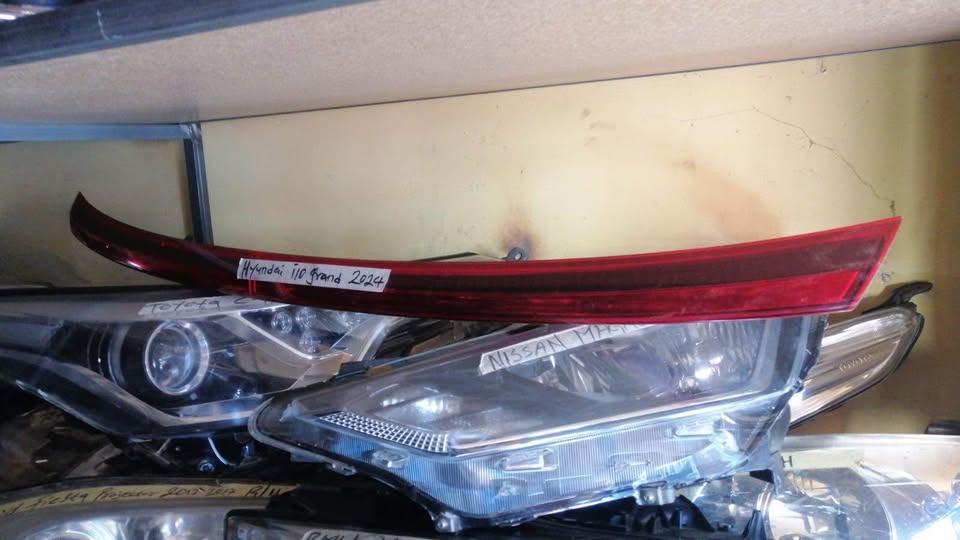 Hyundai i10 tailgate reflector - Private Seller Hyundai i10 tailgate reflector - Private Seller