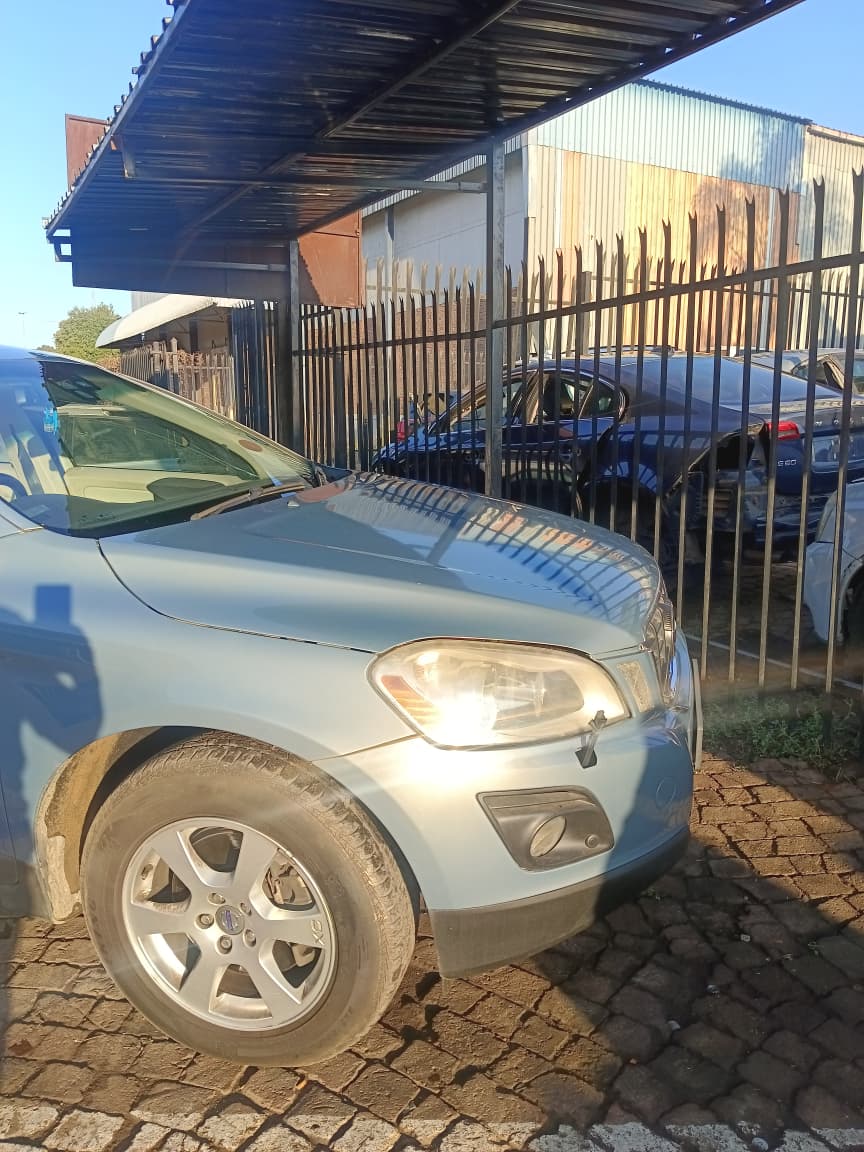 Stripping ALL VOLVO CARS FROM 1998 MODELS TO 2022 MODELS FOR SPARES - Private Seller