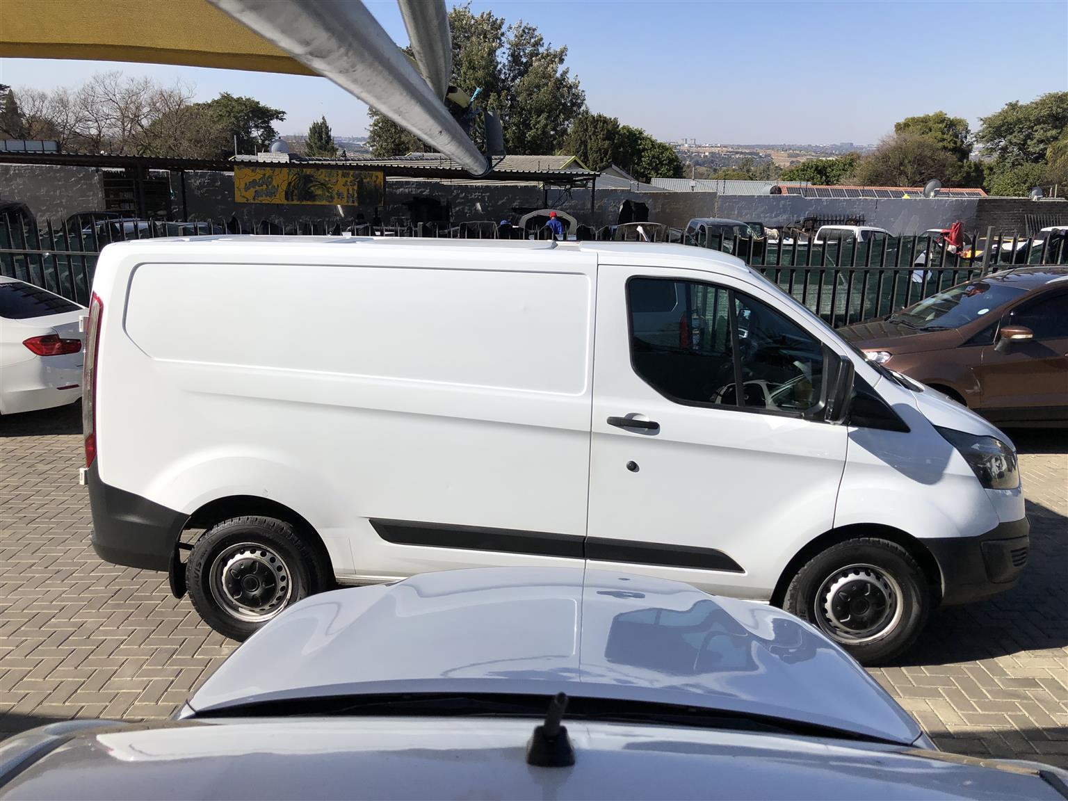 2016 Ford Transit Custom Panel Van 2.2TDCi 92kW LWB Ambiente Manual For Sale
