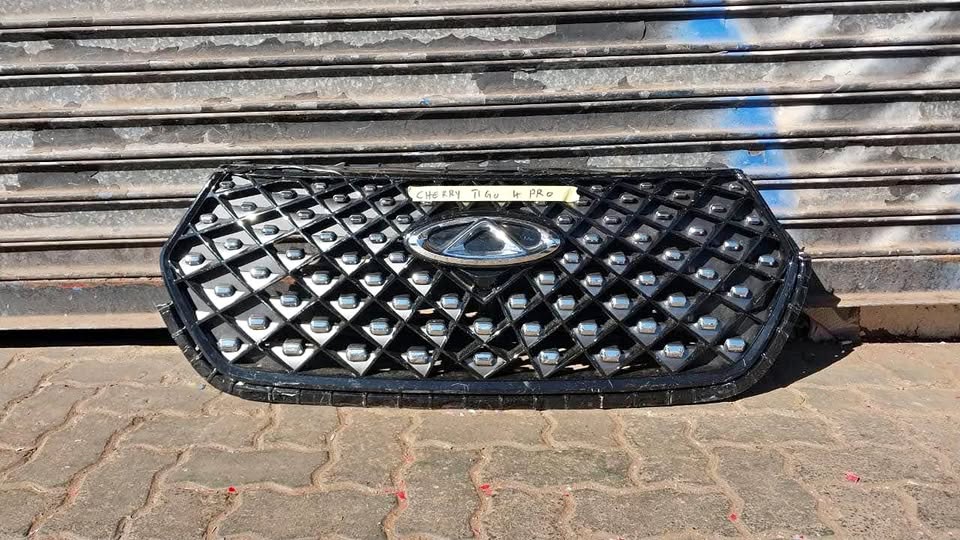 Chery Tiggo 4 pro grill - Private Seller Chery Tiggo 4 pro grill - Private Seller