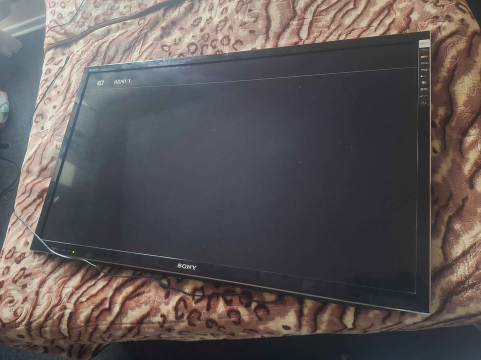 Sony 49inch normal TV