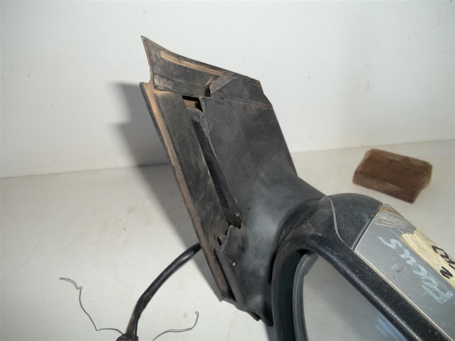 Ford Focus '04-'12 right mirror (Electric) - Private Seller Ford Focus '04-'12 right mirror (Electric) - Private Seller