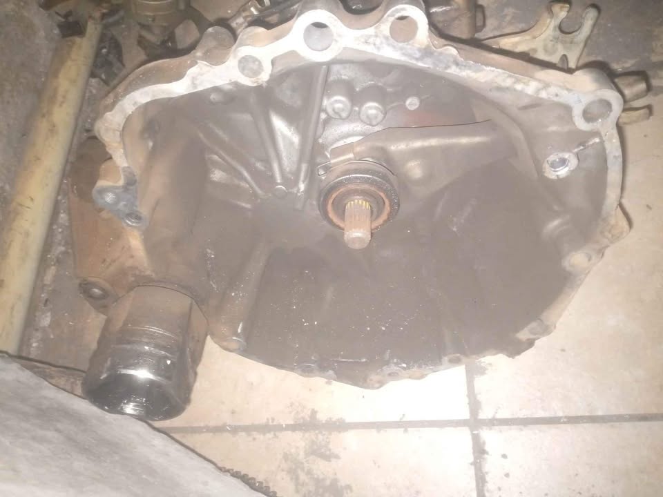 Toyota etios maunal gear box - Private Seller Toyota etios maunal gear box - Private Seller