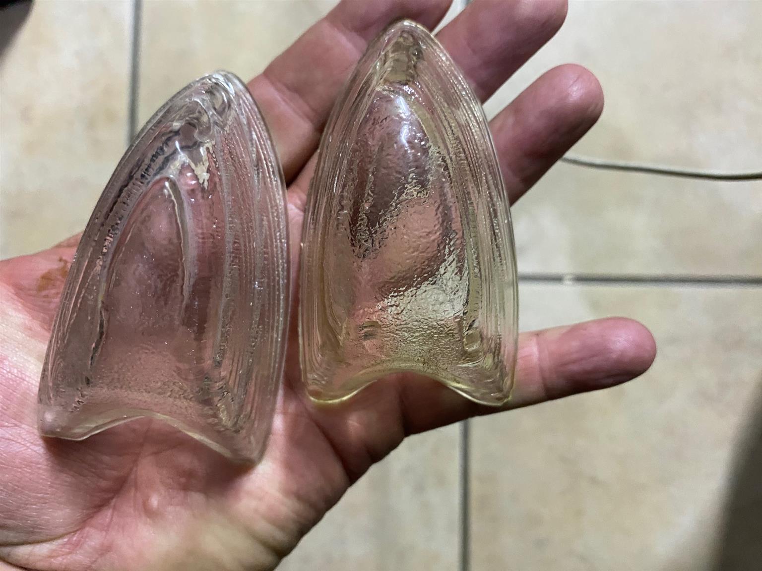 Glass fender lamp lenses or tail light 2 available Glass fender lamp lenses or tail light 2 available