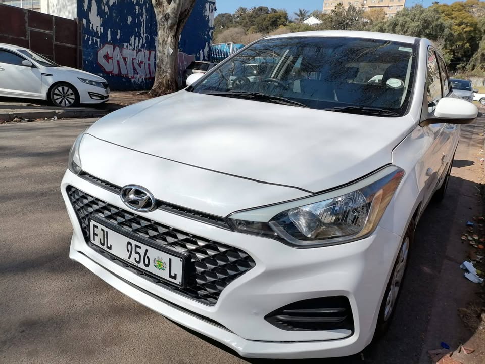 2020 HYUNDAI I20 MANUAL TRANSMISSION 1.2 MOTION IN EXCELLENT CONDITION