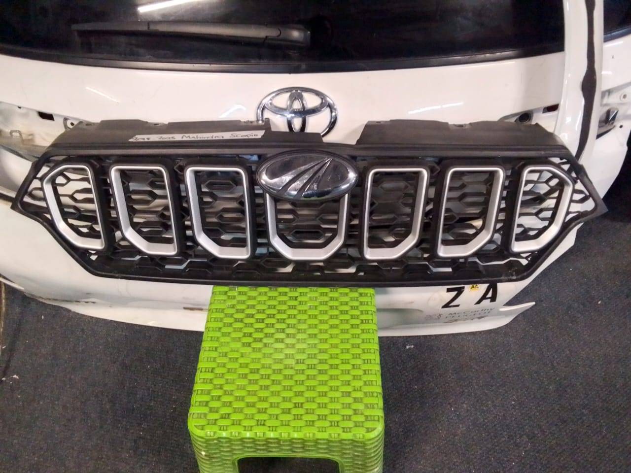 (2018-2023) MAHINDRA SCORPIO FRONT GRILL FOR SALE - Private Seller (2018-2023) MAHINDRA SCORPIO FRONT GRILL FOR SALE - Private Seller