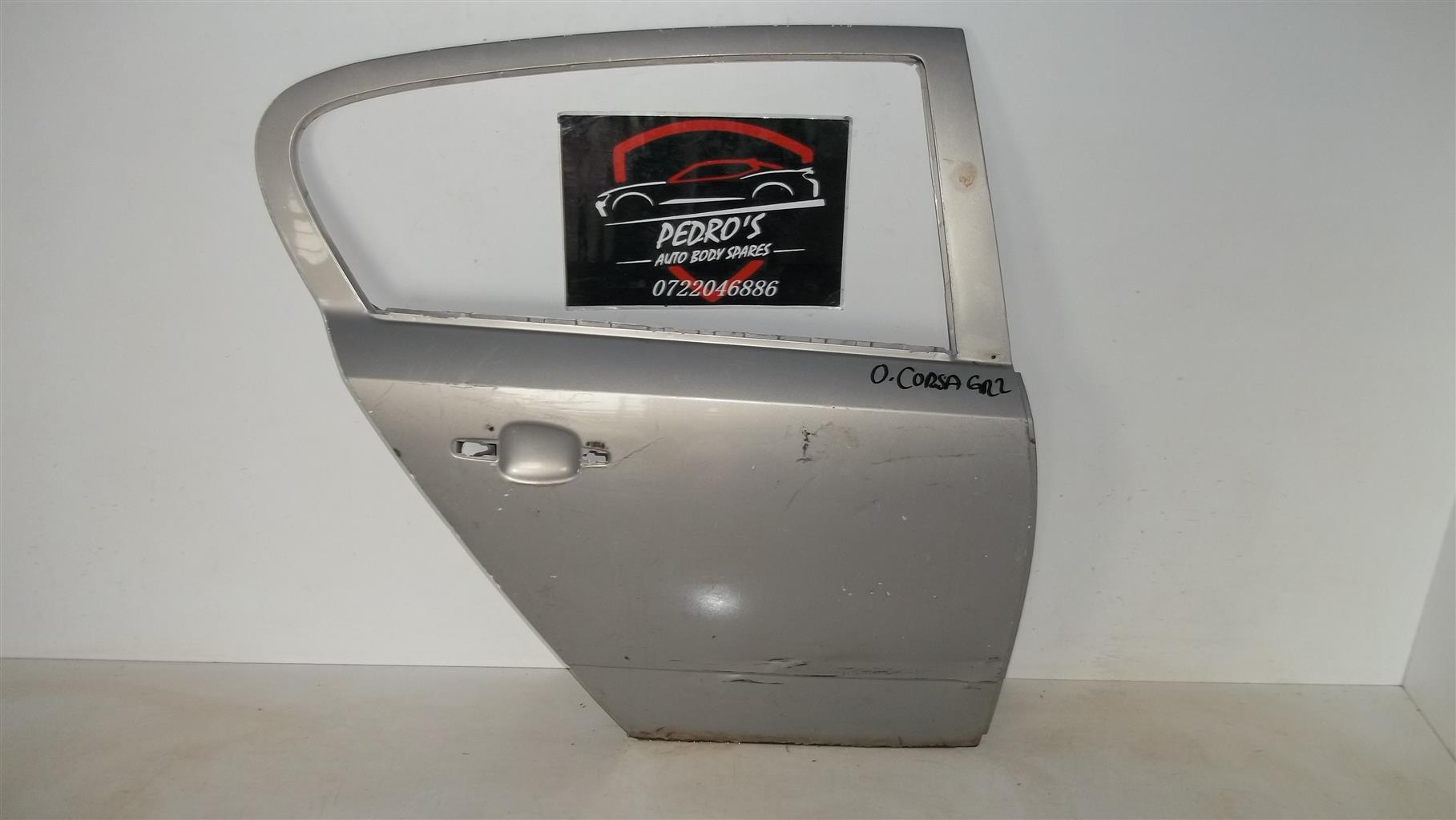 Opel Astra H3 Hatchback ('04-'09) (Right) passenger door - Private Seller Opel Astra H3 Hatchback ('04-'09) (Right) passenger door - Private Seller