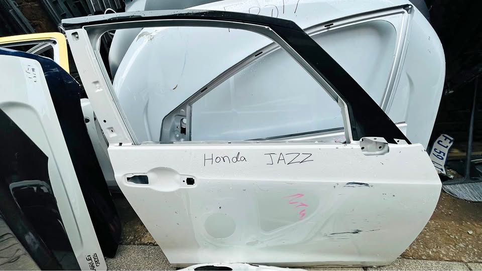 Honda Jazz door - Private Seller Honda Jazz door - Private Seller
