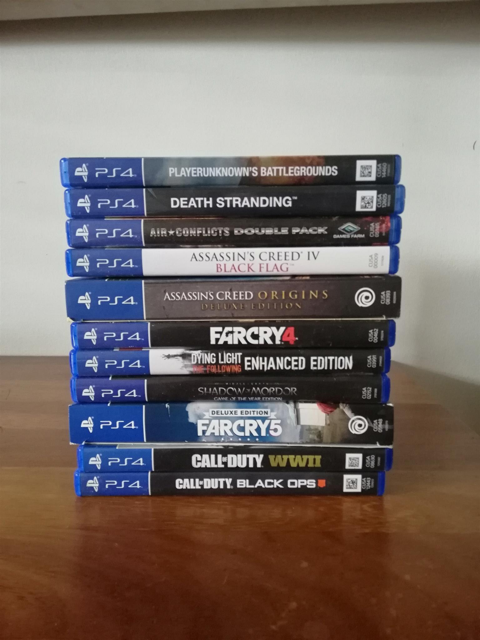 Playstation 4 with games