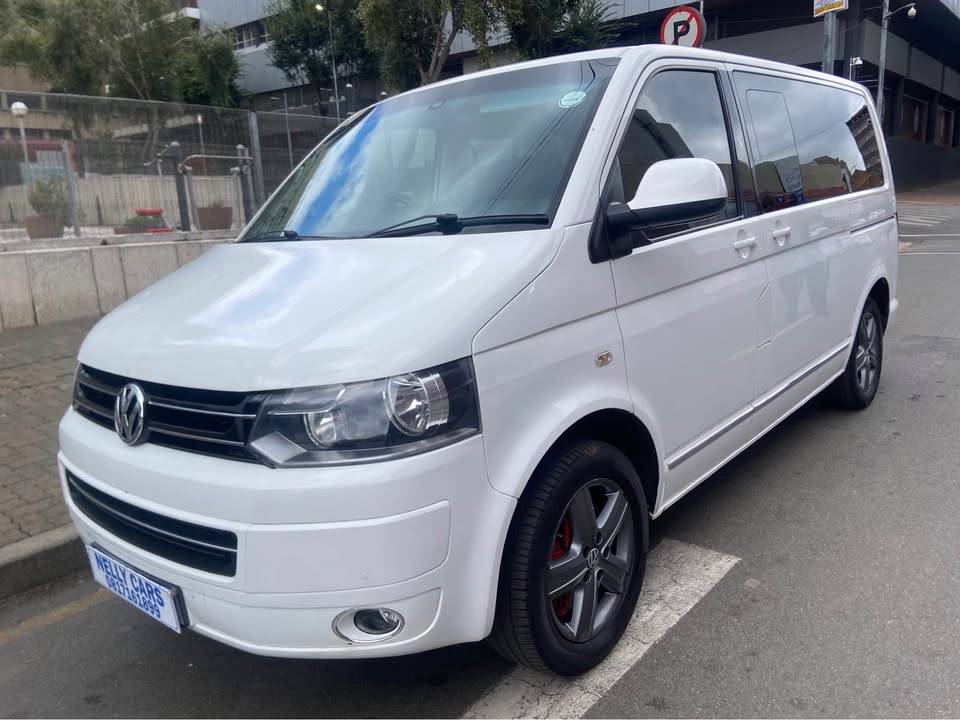 2013 CARAVELLE 4 TDI Motion 2.0 DSG 127000km