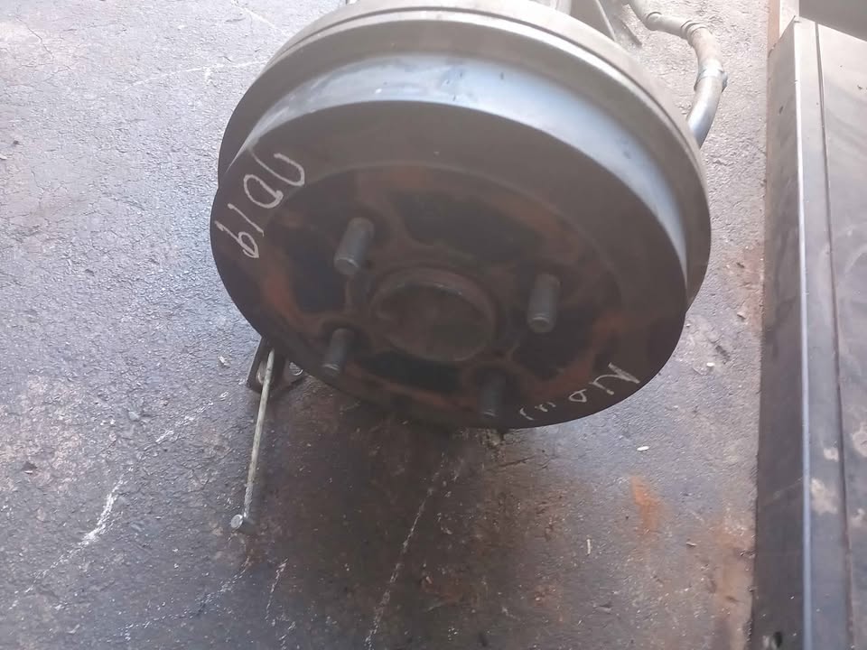 Toyota avanza rear suspension 1.5 - Private Seller Toyota avanza rear suspension 1.5 - Private Seller