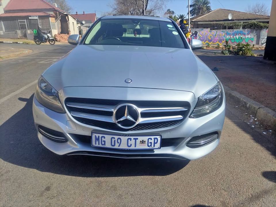 2015 Mercedes Benz C200 Automatic