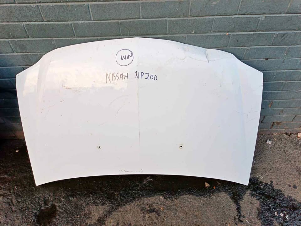 Nissan Np200 bonnet