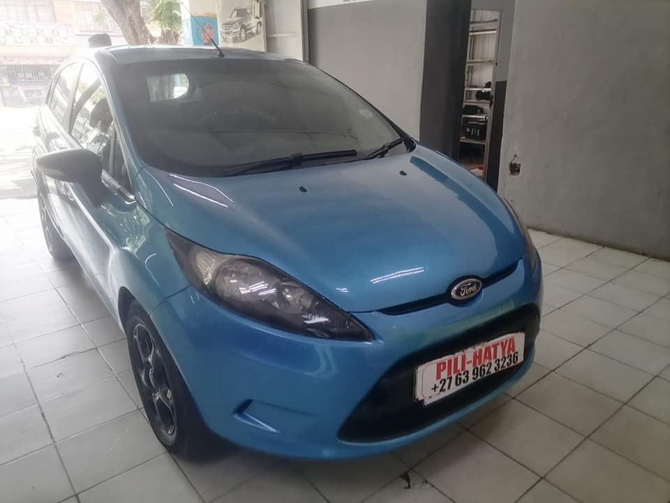 Used Ford Fiesta 1.4i 5-door - Private Seller