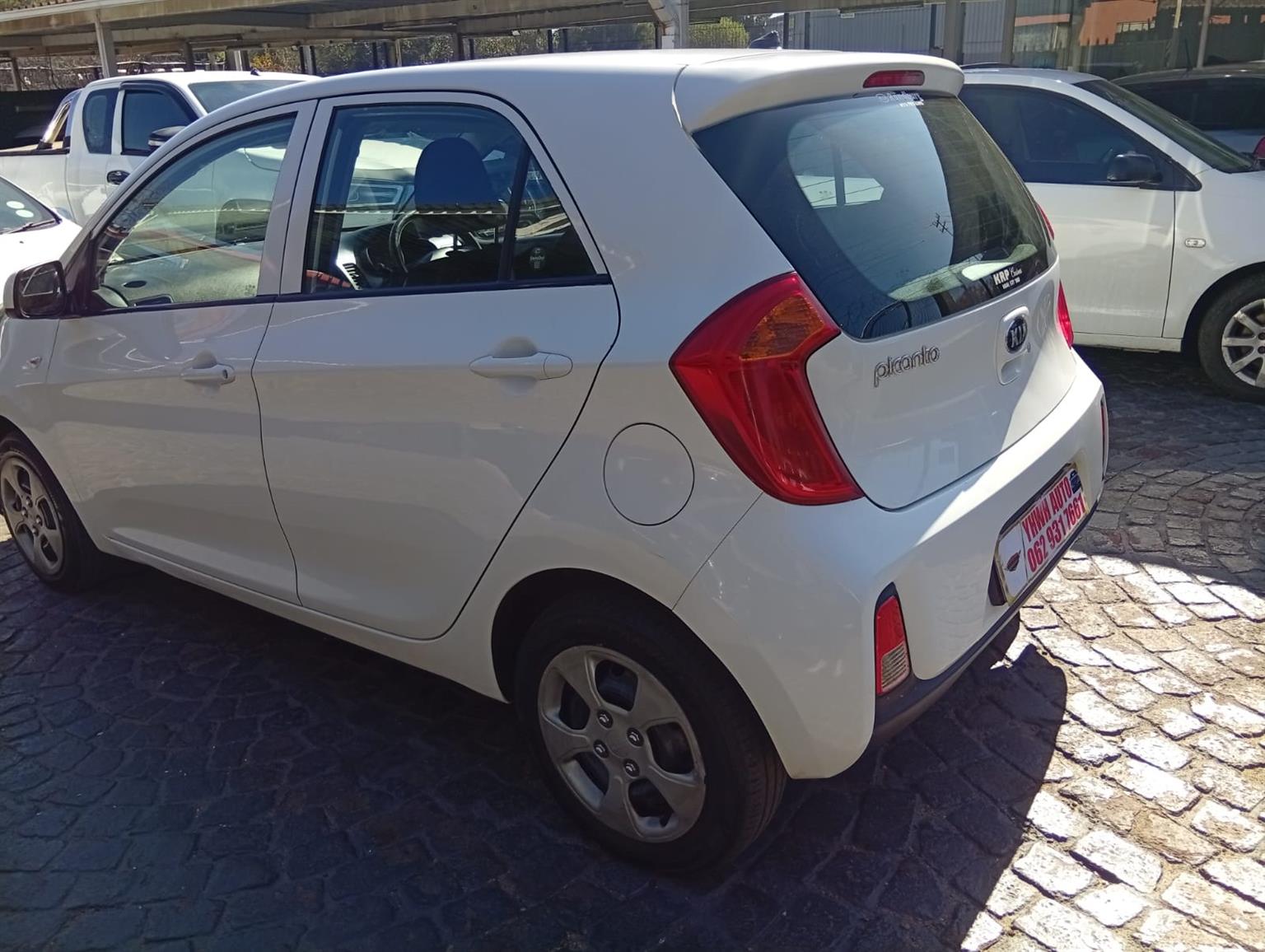 kia picanto 2015