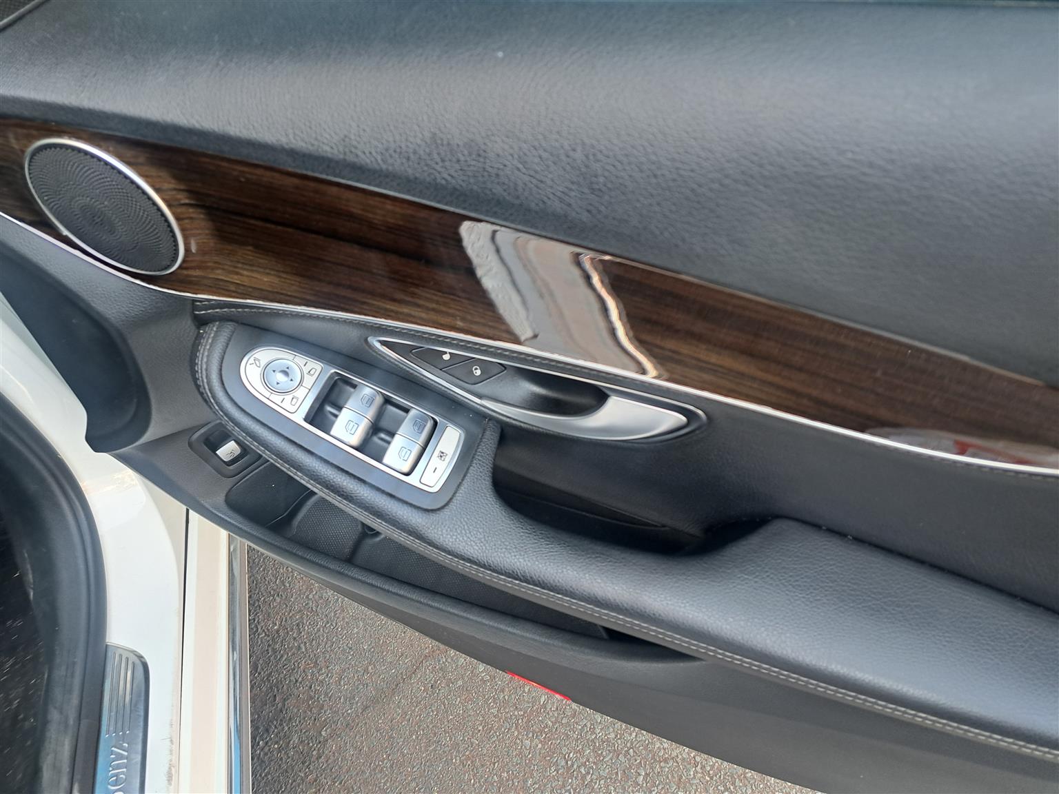 MERCEDES BENZ C200D BLUETEC AUTO