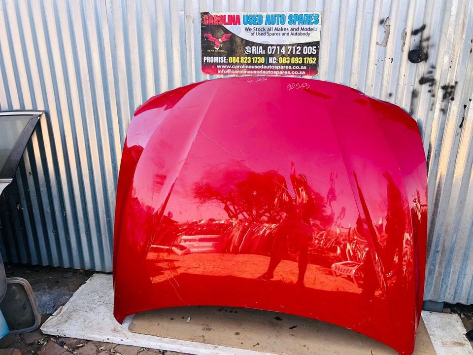 BMW F30/F31 3 series 320i bonnet - Private Seller BMW F30/F31 3 series 320i bonnet - Private Seller