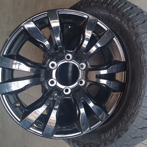 Isuzu spare wheel