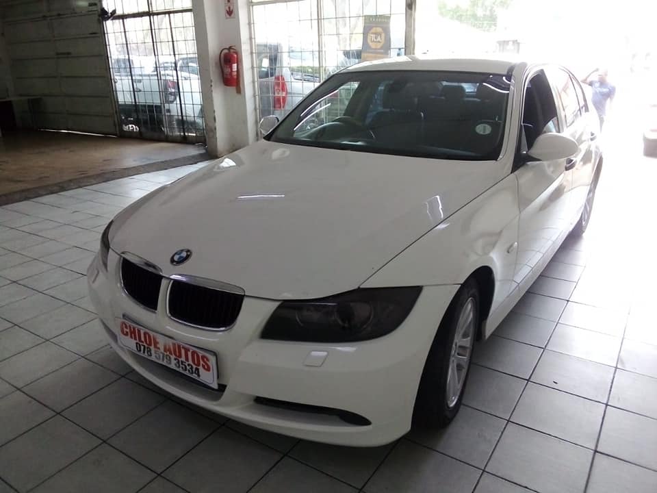2006 BMW E90 320i Petrol, Manual  White