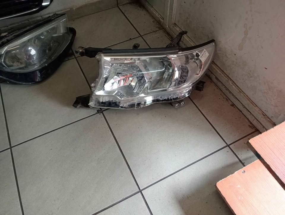 Toyota Land Cruiser Headlight Used Auto Body Spare Parts at Sema Spare Center. - Private Seller Toyota Land Cruiser Headlight Used Auto Body Spare Parts at Sema Spare Center. - Private Seller